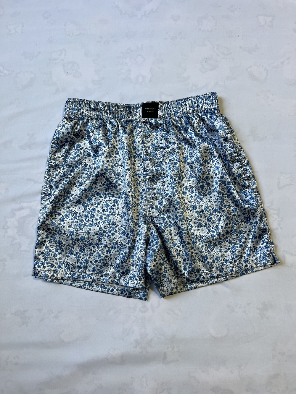 American Eagle Mens‎ Blue Floral Satin Boxers Size Small 29-31 Stretch Underwear